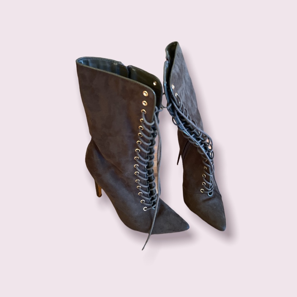 Army Green Suede Heeled Boot - Picture 4 of 7